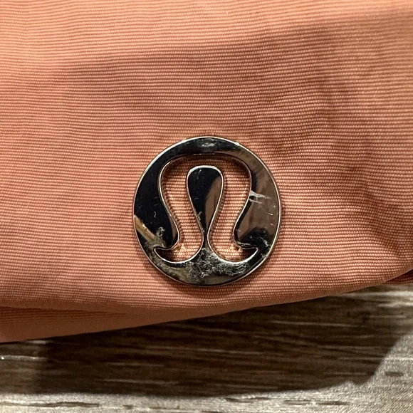 NWT! lululemon Copper Everywhere Belt Bag Size Small - Picture 2 of 11